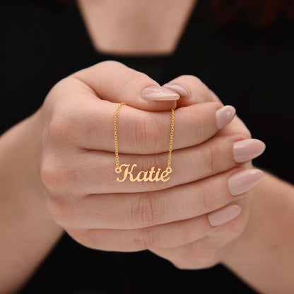 One name pendant necklace, personalized laser-engraved gold-tone jewelry